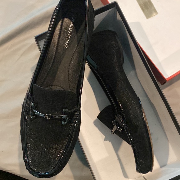 Donald J Pliner black loafers - Picture 14 of 16